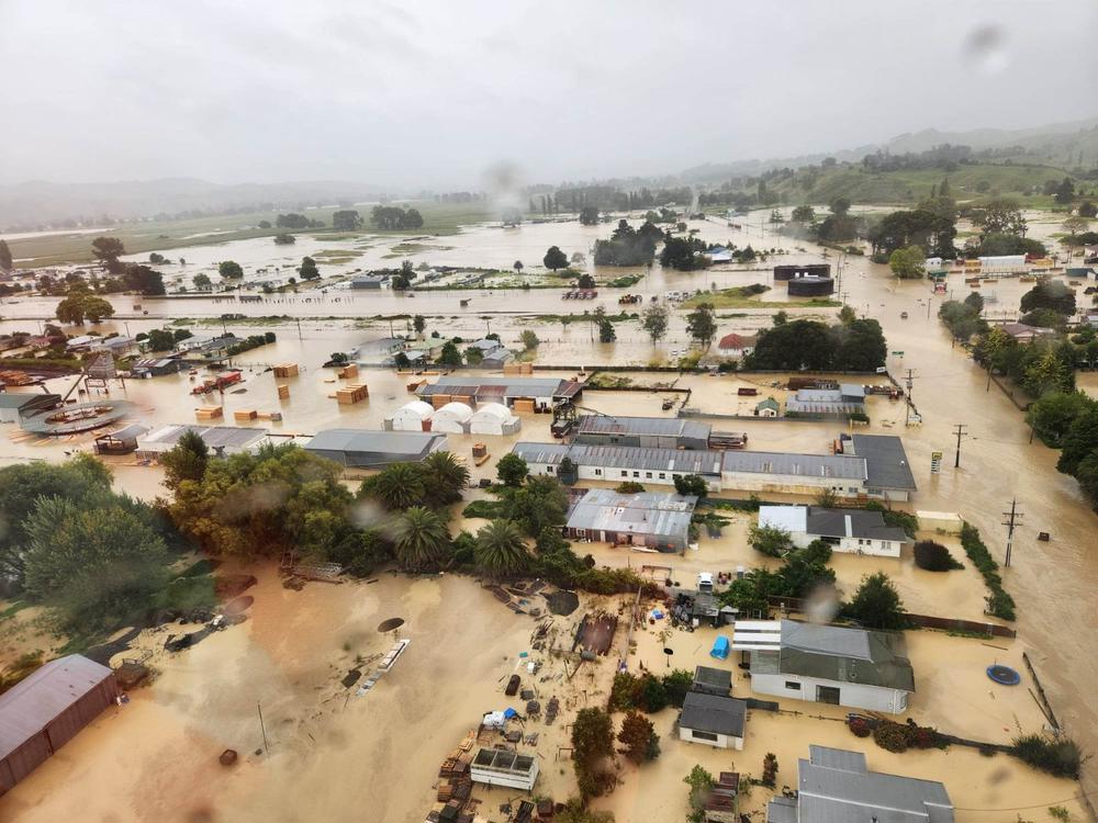 Cyclone Gabrielle Support - Givealittle