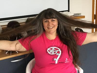 Michelle Burling goes Bald for Breast Cancer