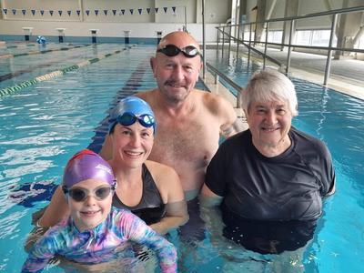 4 generations of Browne’s forming a relay team