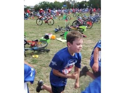 Team Hargreaves (son James + mum Donna + dad Steve)