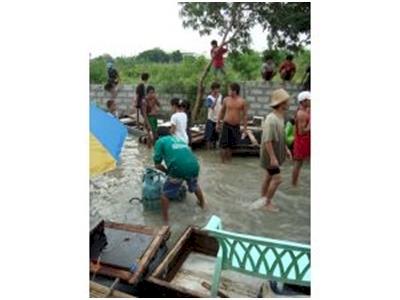 Typhoon Ketsana: Philippines. Save the Children