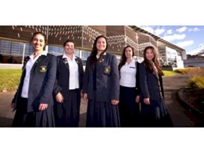 Julie Goodyer Round the Bays Fun Run