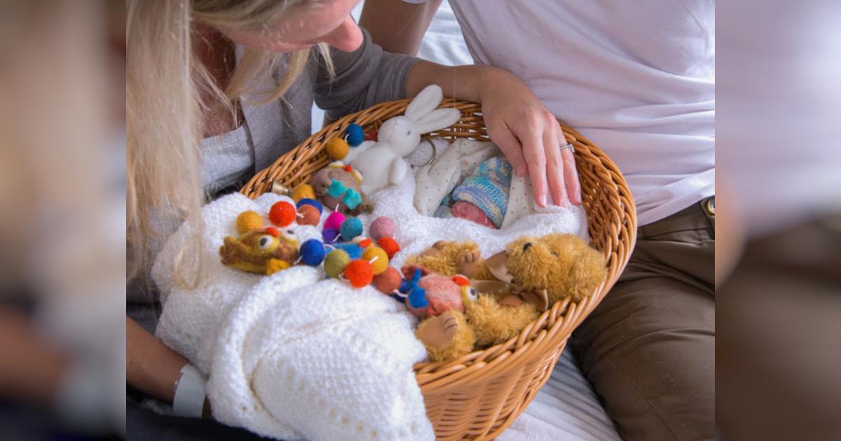 'Sleep in Heavenly Peace' Moses basket for stillborn babies fundraiser, Christmas 2017