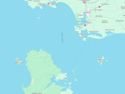 Swimming Te Ara a Kiwa for Sharks