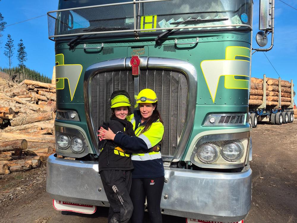 A Lady Logging Trucker & her daughter need our help. - Givealittle