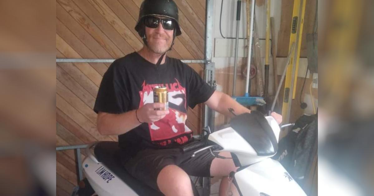 Scooter Wrecking Crew Case's, Loot'n, Toot'n, and Scooting for the