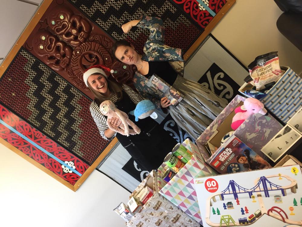 Christmas Hampers for Dunedin Women's Refuge (Te Whare Pounamu