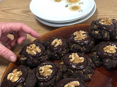 Afghan biscuits for good