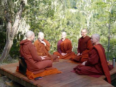 Pioneering Project for Bhikkhunis in New Zealand