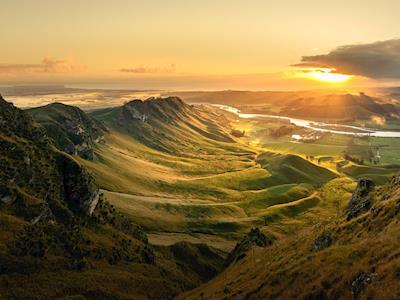 Triple Peaks Challenge: Fundraising for Te Mata Peak
