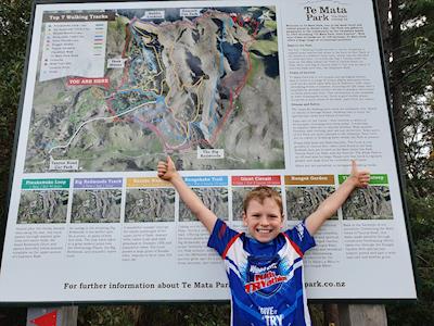 George's Te Mata Peak Run for Native Trees
