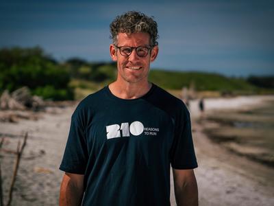 210 Reasons to Run & Hands Up for Hospice