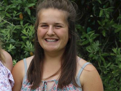 Renee Fettes Shaving for Canteen