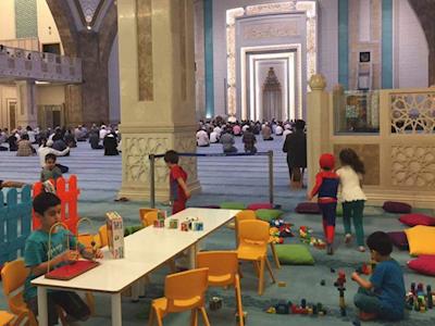 Mothers and Children in the Masjid