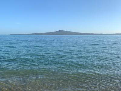 Rangitoto to St Heliers ocean swim