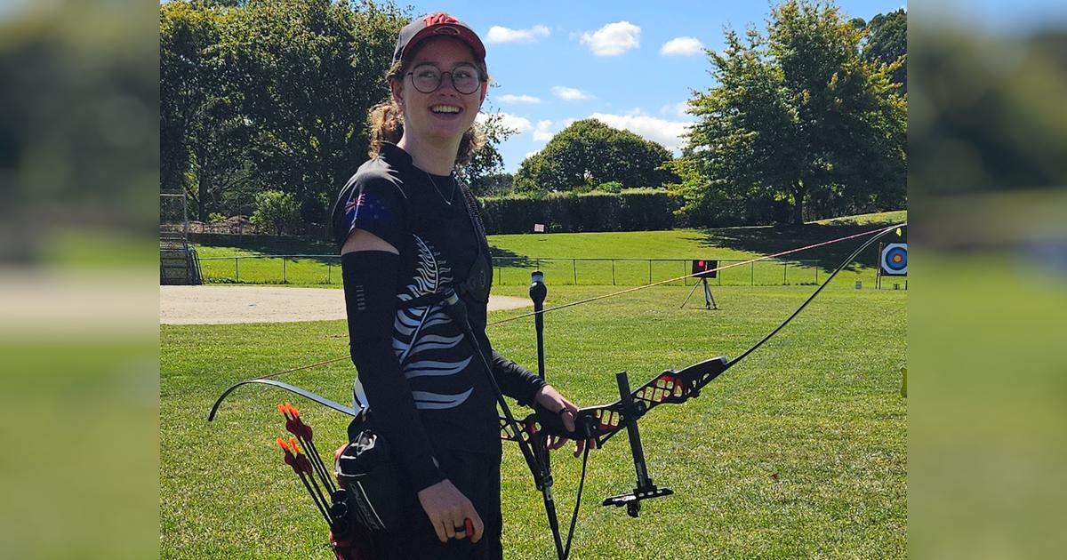 Help Phoebe get to the World Archery Youth Champs in Canada this August ...