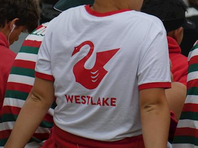 Walking Te Araroa for Westlake Boys High School Rowing