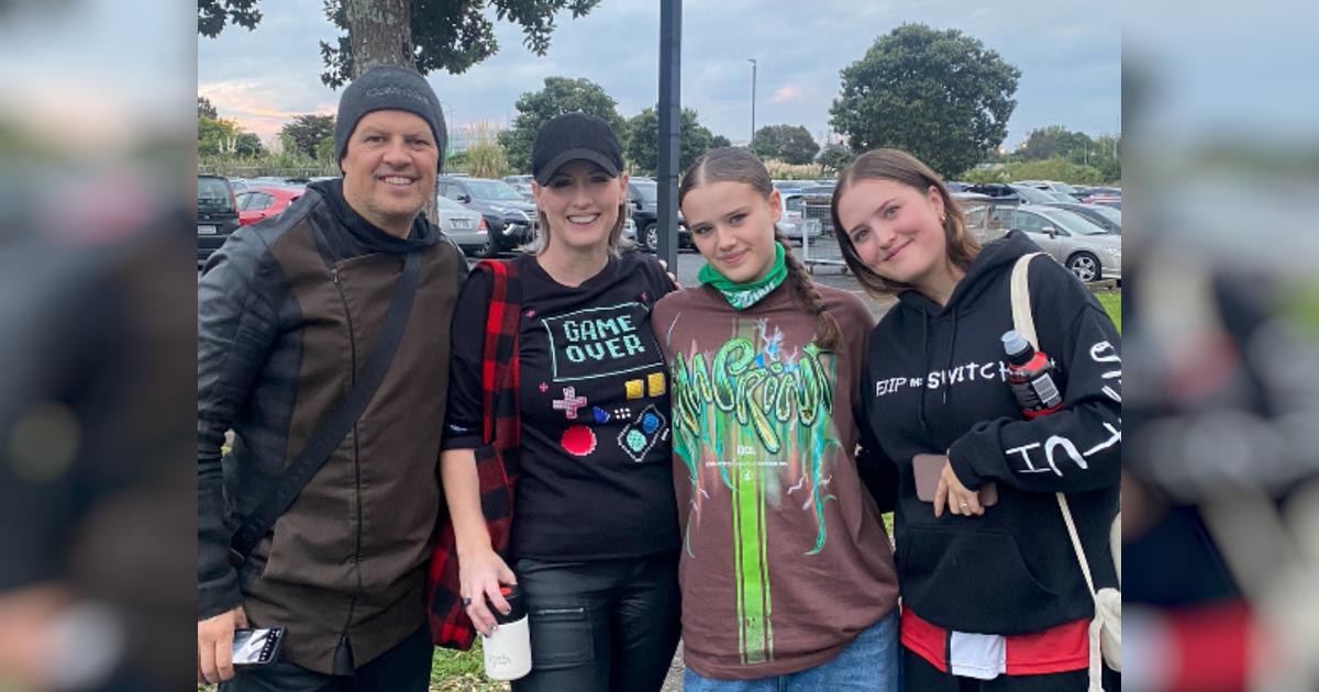 Help Trinity get to World of Dance (LA) - Givealittle