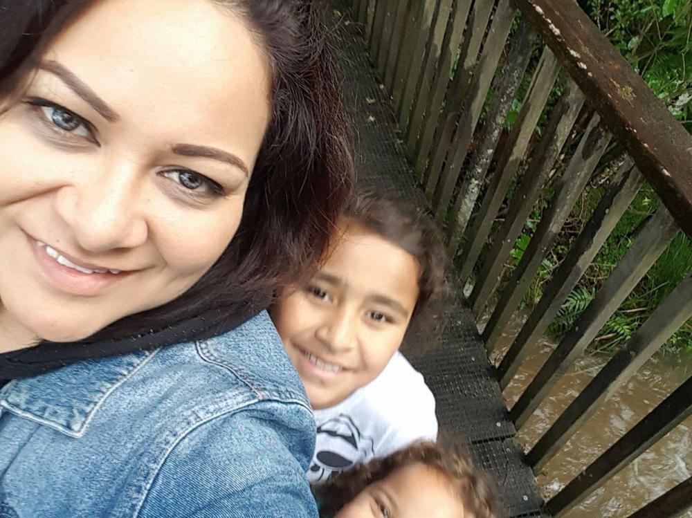 Leukemia stricken young mum needs your help - Givealittle