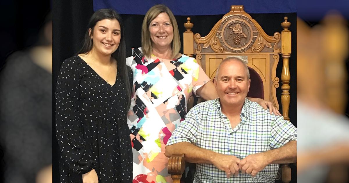 Help Sharon battle Terminal Cancer Givealittle