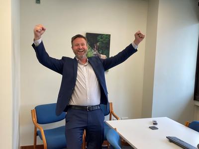 Toss the Boss - Scott MacLean