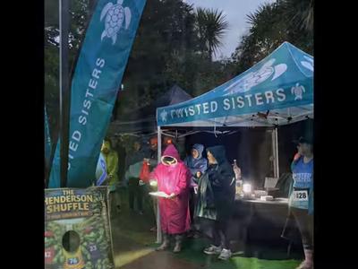Henderson shuffle runner raises money for toy library