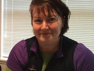 Toni O'Daly shaves her head for breast cancer