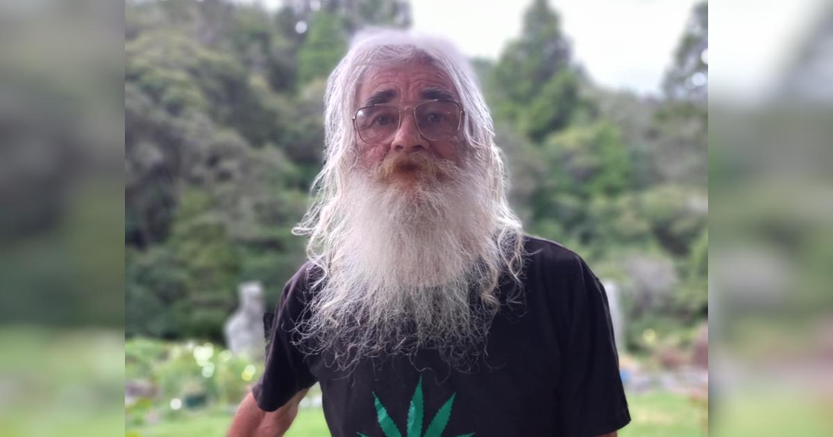 GANDALF NEEDS YOUR HELP - Givealittle