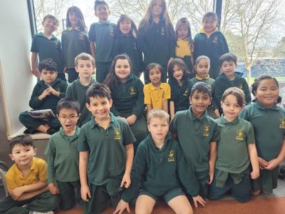 Kea Puia - Mrs Ballantyne