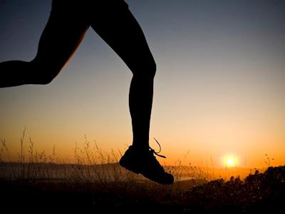 Charlotte runs the Cigna Wellington Round the Bays Half Marathon for MRINZ