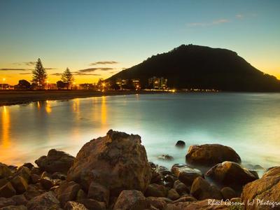 Jason supports Goodneighbour