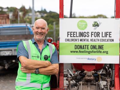 Tractor Trek Feelings for Life 2022