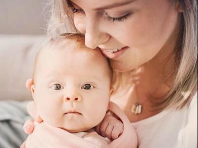 Kat and Nat run for Luna