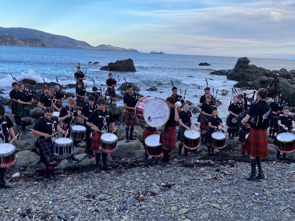 HELP US RAISE 200,000 for the New Zealand Youth Pipe Band Tour of