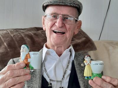 Johnny's Mobile Egg Cup World - Supporting Hospice West Auckland