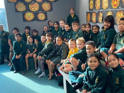 Kereru Puriri - Mr Insull