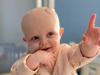 Walking for Victoria's cancer treatment