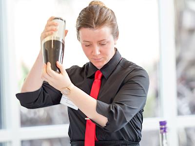 Help Kimberly Represent NZ in Abu Dhabi