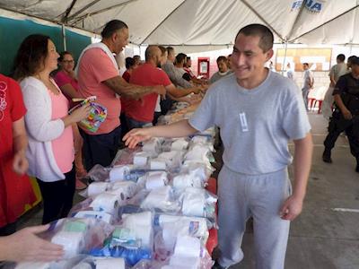 Care Packages for Mexican Prison Inmates