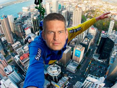 Youthline fundraiser – See Gerald fly!