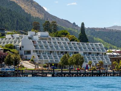 Crowne Plaza Queenstown Racing for Race4Life