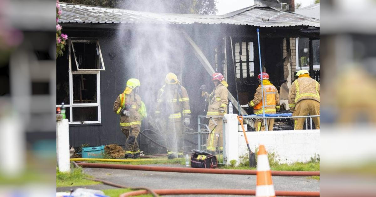 Family of 5 loses everything in house fire - Givealittle