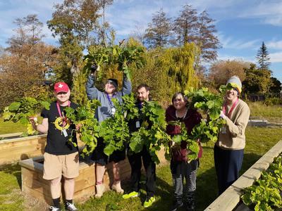 Everybody can grow a veggie garden!